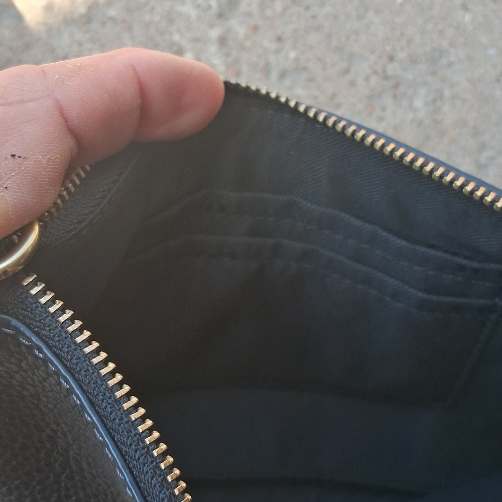 Womens Coach Black Pebbled Leather Wristlet - Picture 4 of 5